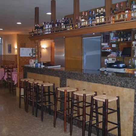 Gasthuis Amolls Restaurant I Habitacions Olot