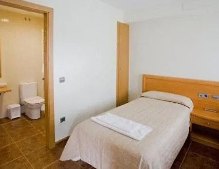 Guest house Amolls Restaurant I Habitacions 2*