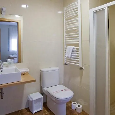 Guest house Amolls Restaurant I Habitacions Olot